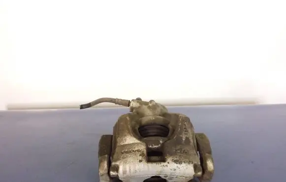 Volvo V60 Front brake caliper