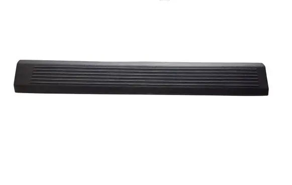 Nissan Qashqai J12 Front sill trim cover 769B46UA2A