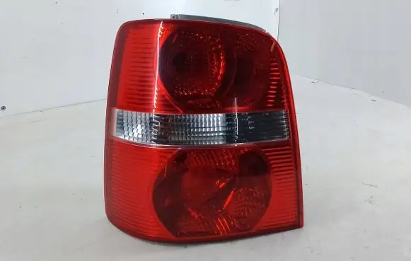 Volkswagen Touran I Rear/tail lights