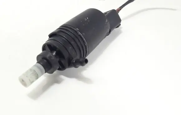 Windscreen/windshield washer pump