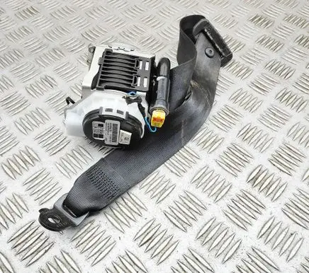 Audi RS6 C8 Rear seatbelt 3G0857737DE 4K8857805G