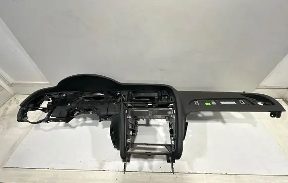 Audi A4 S4 B8 8K Dashboard 8K1857041