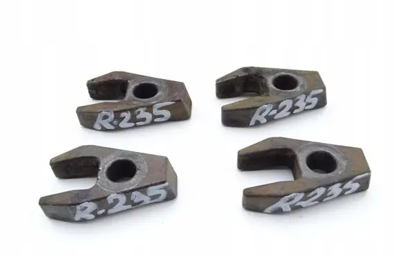 Jeep Cherokee III KJ Fuel Injector clamp holder