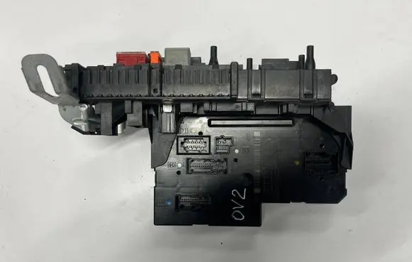 Mercedes-Benz E W212 SAM control unit a2129003922