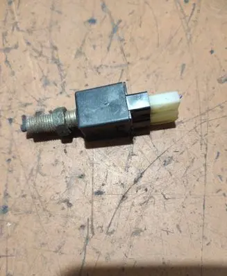 Opel Frontera B Reversing light switch sensor 