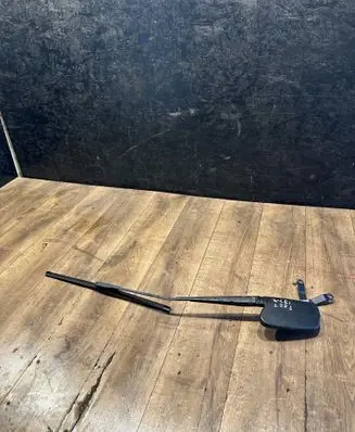 Mercedes-Benz R W251 Front wiper blade arm A2518200840