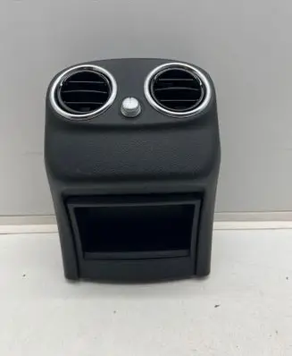 Rear air vent grill