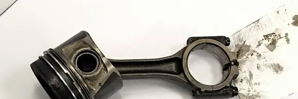 Audi A6 C7 Piston with connecting rod