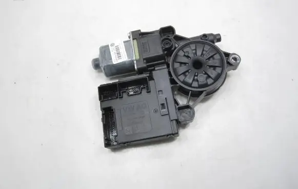 Volkswagen PASSAT B7 Front door window regulator motor 3C0959793C 918432110 BRF0015682