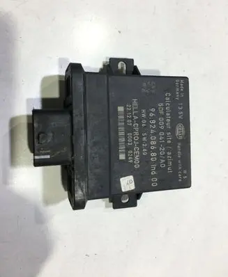 Citroen C4 I Picasso Light module LCM 9682408680