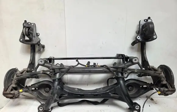 Volvo XC40 Rear subframe 32269606 232252063