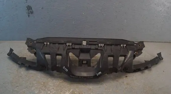 Peugeot RCZ Front bumper mounting bracket YM21602380
