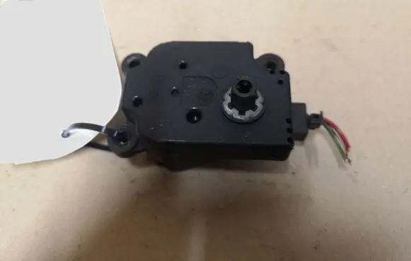 Opel Astra G Air flap motor/actuator B8036U1