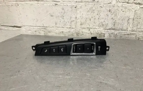 BMW 5 F10 F11 Central console control unit 9202949 120180750 1001419504
