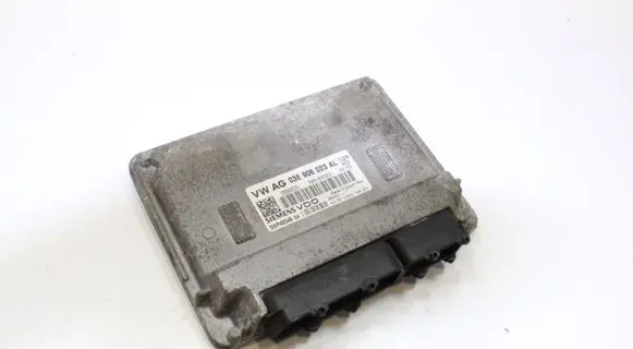 Volkswagen Polo Engine control unit/module 5WP4054604 03E906023AL