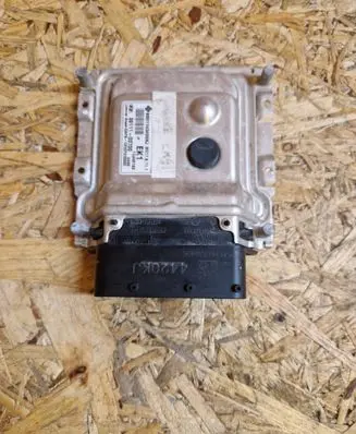 Hyundai i20 (PB PBT) Engine control unit/module ECU 3911103700 9001140420KJ 1E44618X