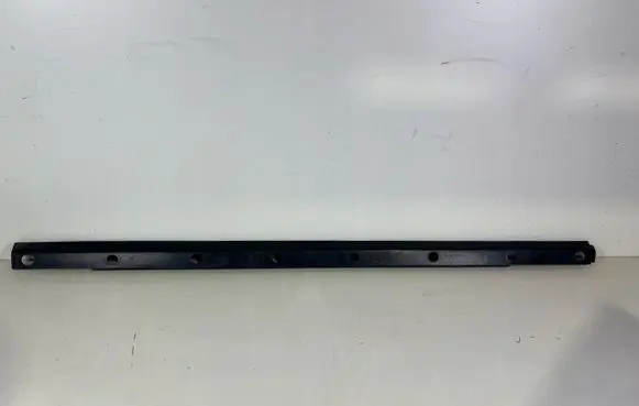 Toyota Yaris Front sill (body part) 75851-0D020