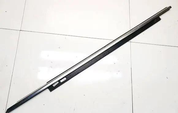 Audi A7 S7 4G Front door glass trim molding 4g8853283b