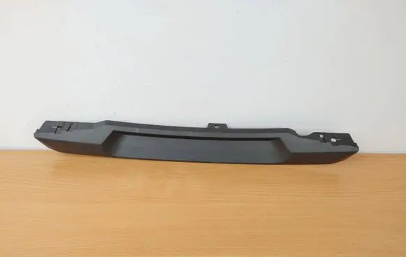 Volvo V60 Rear bumper trim bar molding 31662601