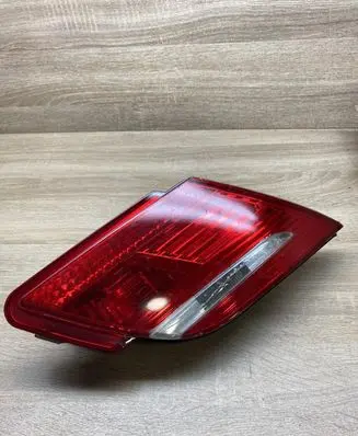 BMW 7 E65 E66 Tailgate rear/tail lights 6938517 693851710 325521L