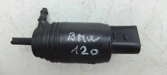BMW 1 E81 E87 Windscreen/windshield washer pump 7199567 67127199567 23537610