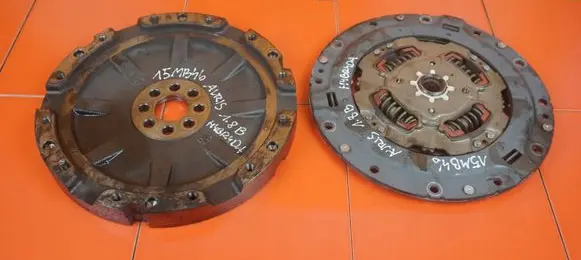 Toyota Auris E180 Clutch set kit 2ZRFXE SPRZEGLO