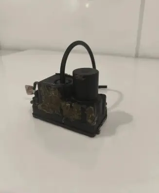 Audi 80 90 B3 Vacuum pump 893971120A