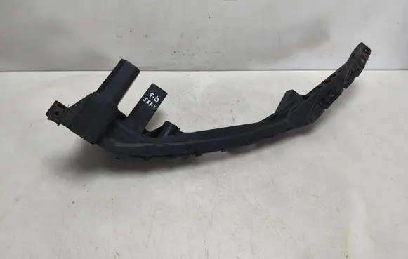 Audi Q3 8U Headlight/headlamp mounting bracket 8U0805607A