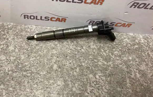 Fuel injector