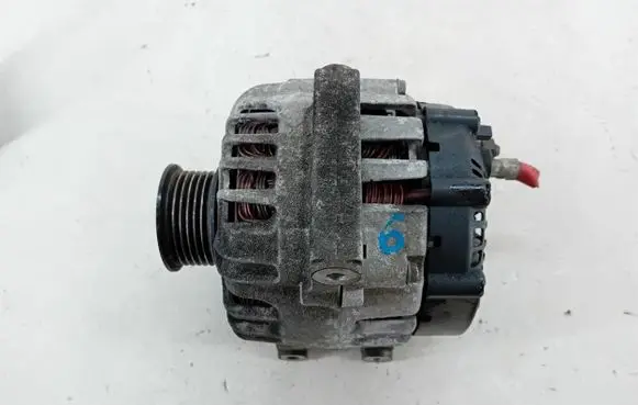 Opel Insignia A Generator/alternator 13586366
