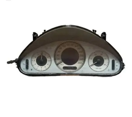 Mercedes-Benz E W211 Speedometer (instrument cluster) 110080283017 A2115403547 7016229