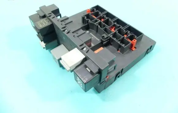 Volkswagen PASSAT B6 Central body control module 3C0937049D IMPRK1330506