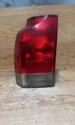Volvo XC70 Rear/tail lights 9154497