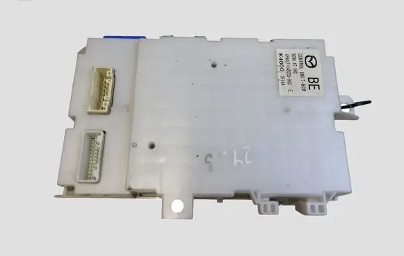 Mazda 3 II Comfort/convenience module BCW867560 VP9ALF14B205H00