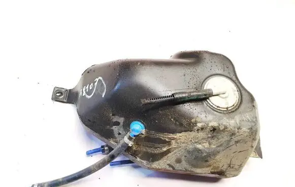 Vacuum air tank