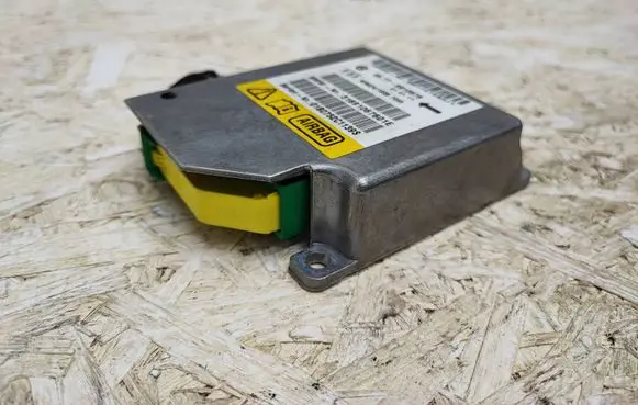 BMW 5 E39 Airbag control unit/module 65776910676 G5T1C16B3J1 31691067601E