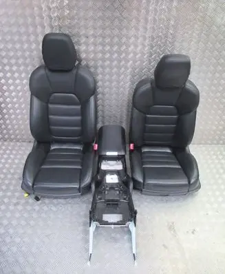Porsche Cayenne (92A) Front driver seat 