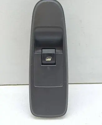 Citroen C4 I Picasso Electric window control switch 96639377ZD