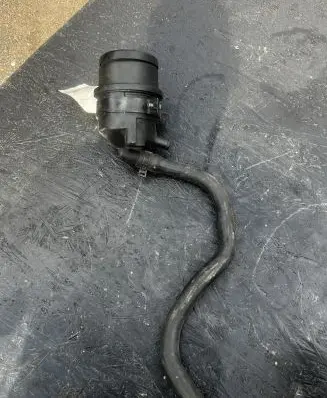 BMW M6 Power steering fluid tank/reservoir 6767161 32416767161