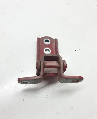 Suzuki Grand Vitara II Front door lower hinge 