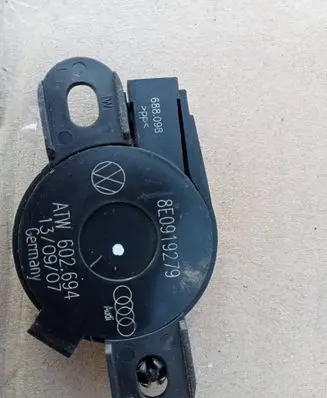 Volkswagen Golf V Parking PDC sensor speaker 8E0919279 ATW602694