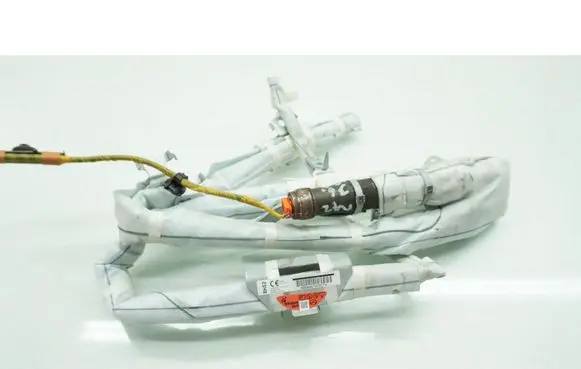 Mazda 3 II Roof airbag