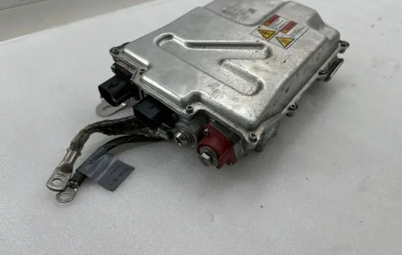 Tesla Model X Voltage converter inverter 106098500C A19D0124956 DAP2500AB