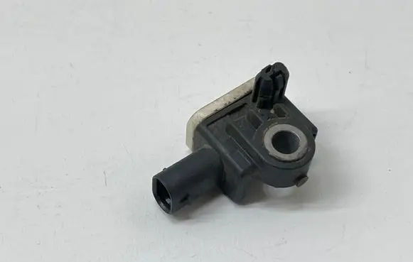 Dodge Durango III Airbag deployment crash/impact sensor 56054212AA 064150812 3742