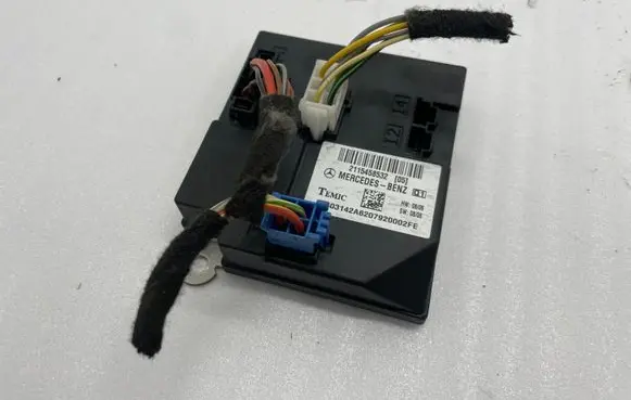 Mercedes-Benz E W211 Other control units/modules A2115458532