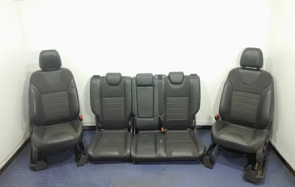 Ford Kuga II Seat set 