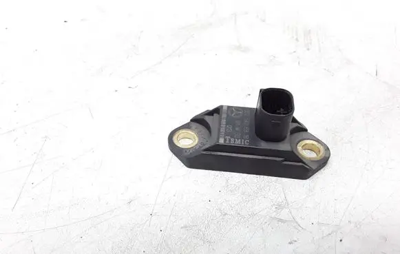 Mercedes-Benz S W220 Airbag deployment crash/impact sensor 0025426918