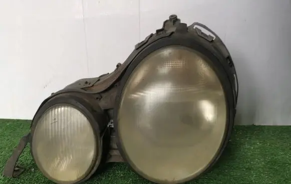 Mercedes-Benz E W210 Headlight/headlamp