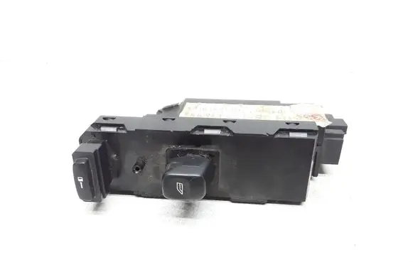 Volvo XC70 Electric window control switch 30737519