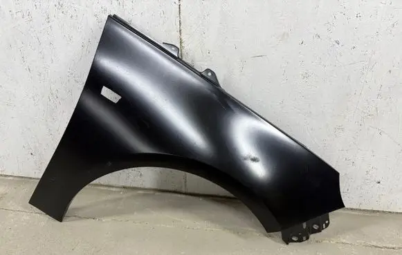 Opel Adam Fender 